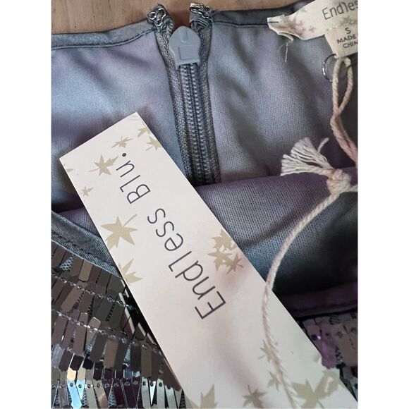 Endless blu silver sequence skirt‎ size small new w/tags - Picture 6 of 8